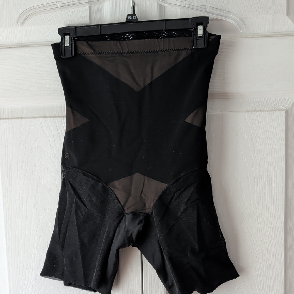 Honeylove Black High Waisted Shaper Shorts